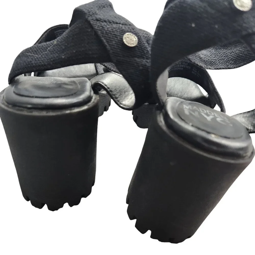 Madden NYC Womens Chunky Black Sandals Size 8 Lug Sole y2k Platform - Picture 7 of 9